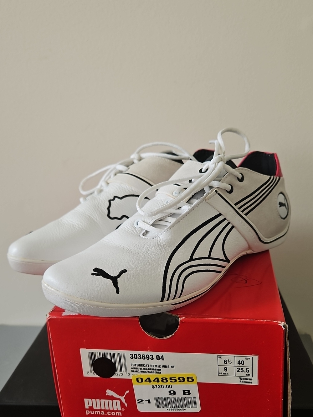 Puma White Women's Futurecat Remix Sneakers with Black Trim and Pink Heel